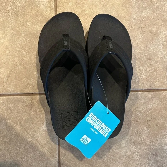 Reef Kaia Rise Black Sandals - Picture 2 of 5